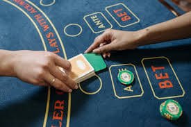 Permainan slot online populer di evostogel dengan tema beragam